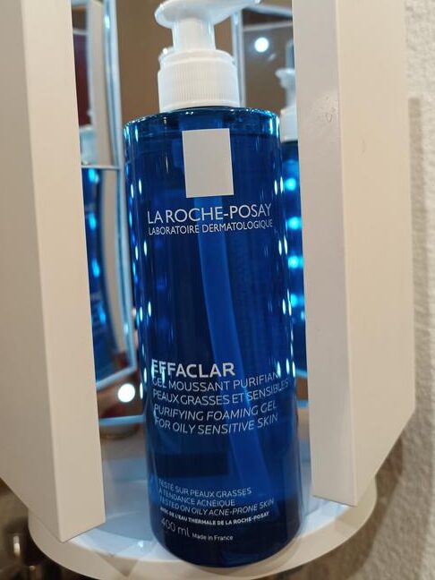 La Roche-Posay Effaclar Gel Moussant Purifiant nettoyant visage peau sensible CeraVe Crème Lavante Hydratante soin de la peau Cerave Avène La Roche-Posay Bioderma Nuxe